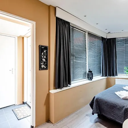 Noche Apartment